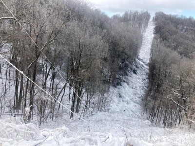 Snowstorm Causes Damage, Outages